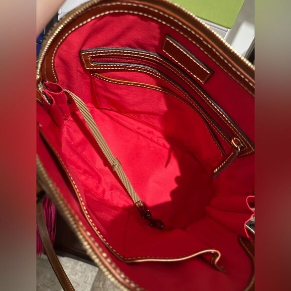 Dooney & Bourke Lizard Embossed Satchel Gray Brown Bag w/ Strap 12”x9” Like New - Picture 15 of 17